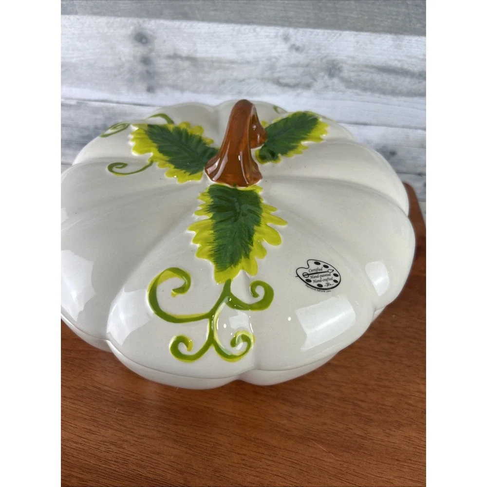 Temp-tations Seasonal Figural Pumpkin Covered Pie Dish